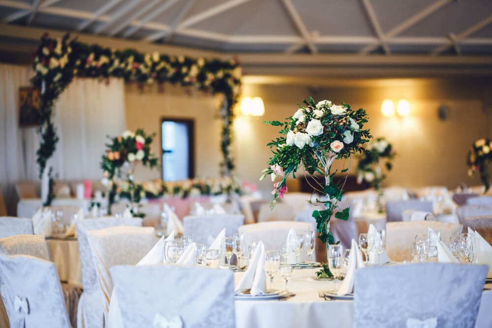 Consejos sobre decoración de restaurantes con flores | Bruflor